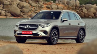 2023-Mercedes-Benz-GLC