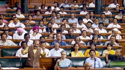 Sonia Gandhi calls meeting of Congress MPs over Adhir Ranjan's suspension from Lok Sabha Sonia Gandhi calls meeting of Congress MPs over Adhir Ranjan's suspension from Lok Sabha