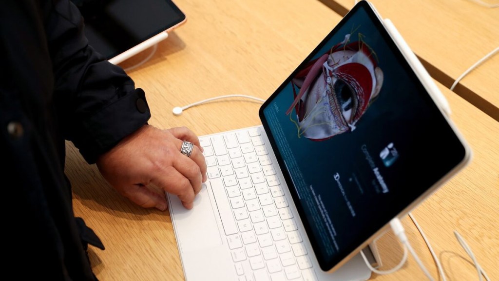 Apple plans to jumpstart slowing tablet market with big iPad Pro update pegged for 2024 launch