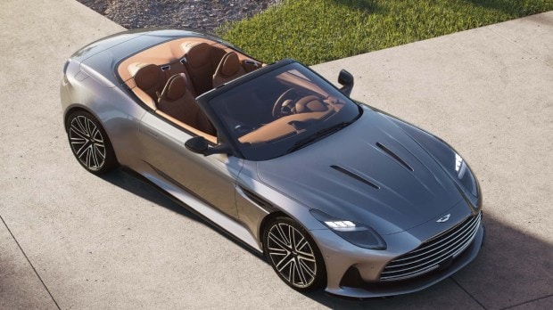 Aston Martin DB12 volante convertible (1)