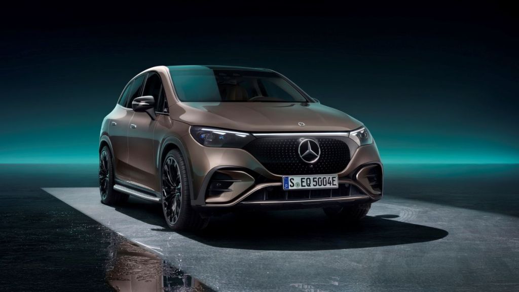 mercedes benz eqe suv