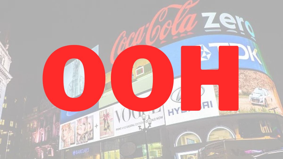 The ad spending is estimated to reach $44.05 billion by 2027, with $21.46 billion on traditional OOH advertising and $22.59 billion on digital OOH