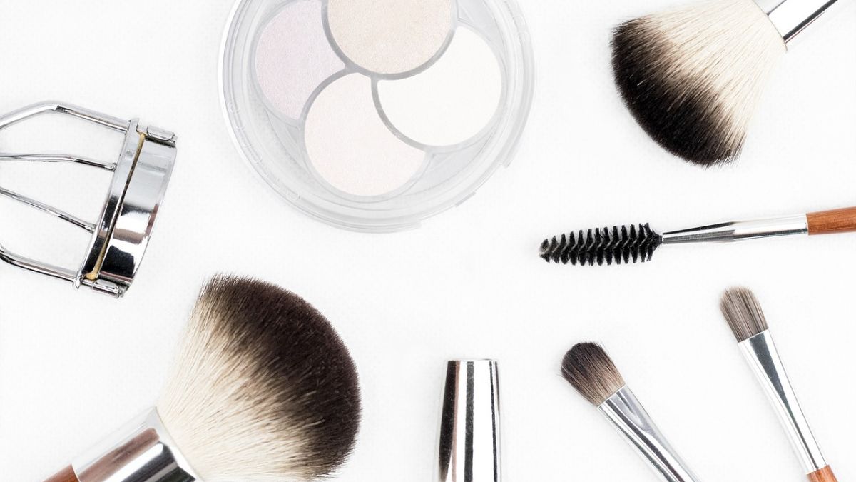 Due to the increased usage of the internet and social media such as Instagram, Youtube, there has been a substantial change in the beauty industry