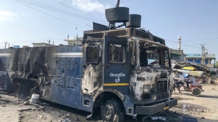 haryana nuh news, nuh haryana news, nuh news, haryana violence,Haryana Nuh Violence, haryana news, clashes erupt in nuh, palwal, gurgaon, faridabad, sohna, mewat, nuh violence live, curfew, reason for nuh violence, mewat news, nuh violence reason