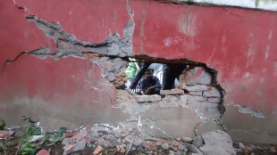 Cab rams into wall of Union minister Kiren Rijiju's Delhi residence, leaves gaping hole