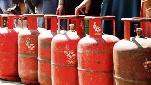 'Political gimmick, INDIA impact': Opposition slams Centre's decision to slash LPG prices by Rs 200