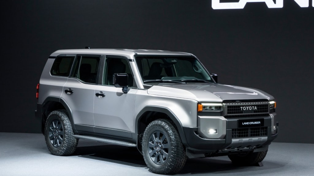 Land Cruiser Prado feature