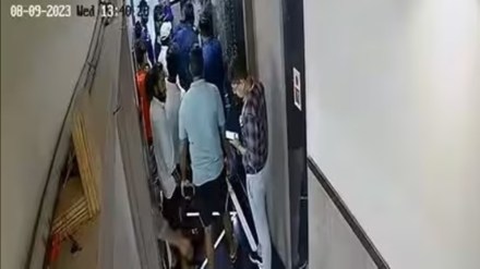 Mumbai CEO kidnapped at gunpoint, case against Shinde camp MLA Mumbai CEO kidnapped at gunpoint, case against Shinde camp MLA