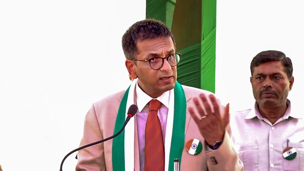 Chief Justice of India (CJI) Justice DY Chandrachud addresses lawyers on the occasion of the 77th Independence Day, in New Delhi, Tuesday, Aug. 15, 2023. (Screengrab)