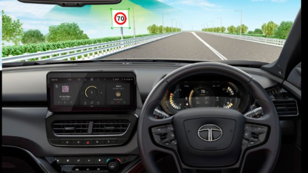 Tata Harrier driver console