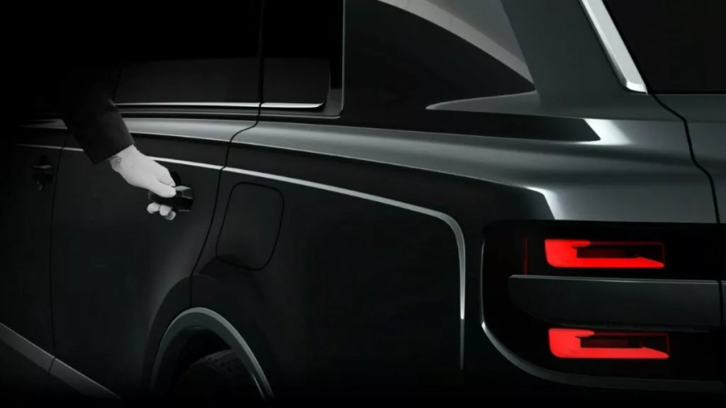 Toyota Century SUV teaser