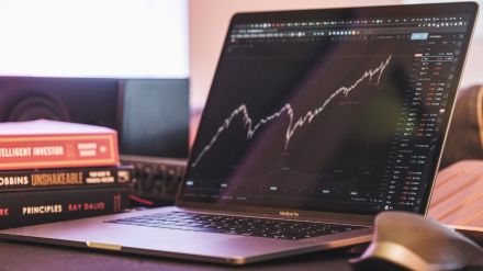 Mahindra share price outlook