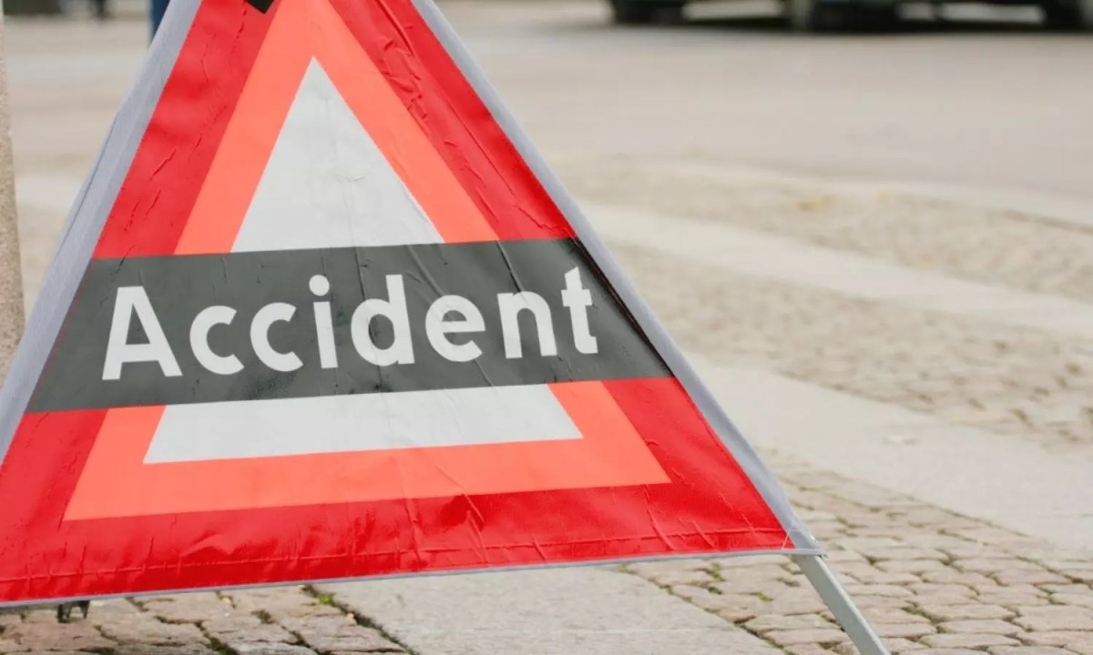 Five killed as speeding lorry crashes into auto-rickshaw in Telangana's Warangal Five killed as speeding lorry crashes into auto-rickshaw in Telangana's Warangal