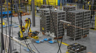 Amazon’s robot workers to help run Australia’s largest warehouse