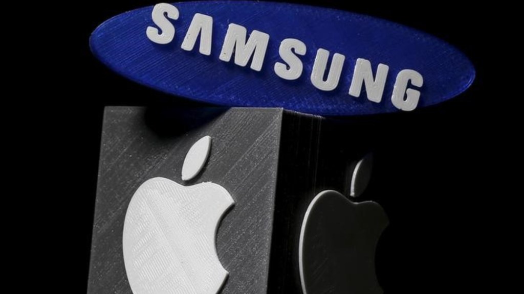 Samsung surpasses Apple, Samsung attains top position in premium phones, top position in premium phones holder, Samsung news, Apple news