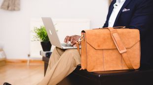 Laptop bags, heavy bags, neck problems, shoulder issues, health news,