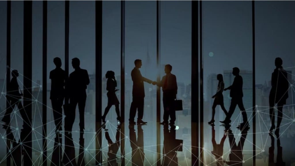 Freshers hiring intent edges up 3% in July-December 2023; TeamLease Career Outlook report reveals