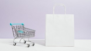 ecommerce, sustainability, sustainable packaging, carbon neutrality, renewable energy, circular economy
