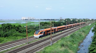 Vande Bharat Express, Vande Bharat Express latest update, Vande Bharat Express launch, Vande Bharat Express new colour, new colour Vande Bharat Express, new color Vande Bharat Express, orange and grey Vande Bharat Express, orange and grey coloured Vande Bharat Express, Vande Bharat Express upgraded version, Vande Bharat Express latest version, Vande Bharat Express latest features, kasaragod-Thiruvananthapuram vande bharat express,