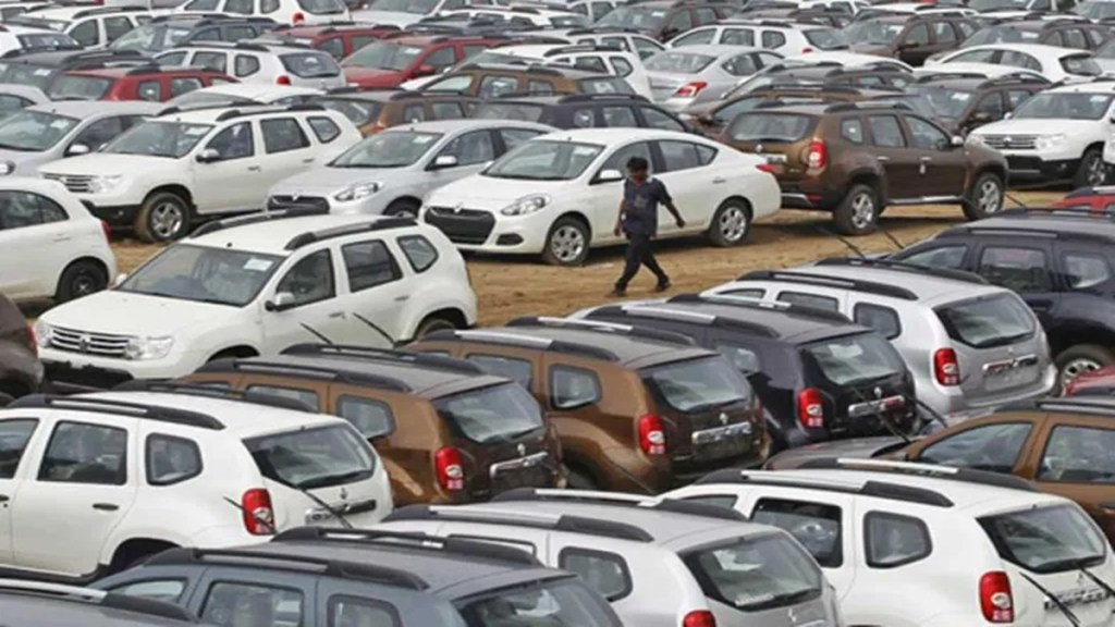 Car sales, Car sales in august, Car sales in fstive period, SUV makers,