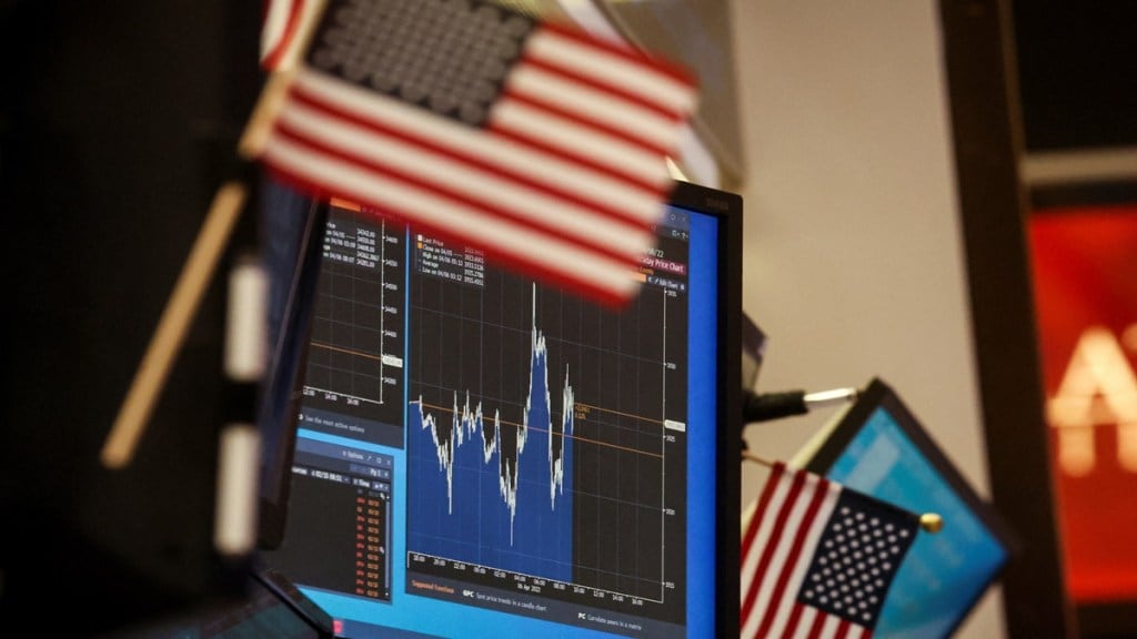 global markets, us stock market, us market, us stock fall, apple stock,
