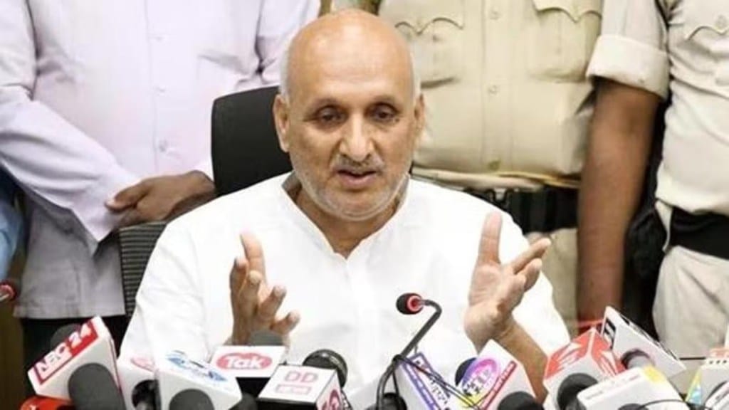 Bihar education minister stirs row, compares Ramcharitmanas to cyanide Bihar education minister stirs row, compares Ramcharitmanas to cyanide