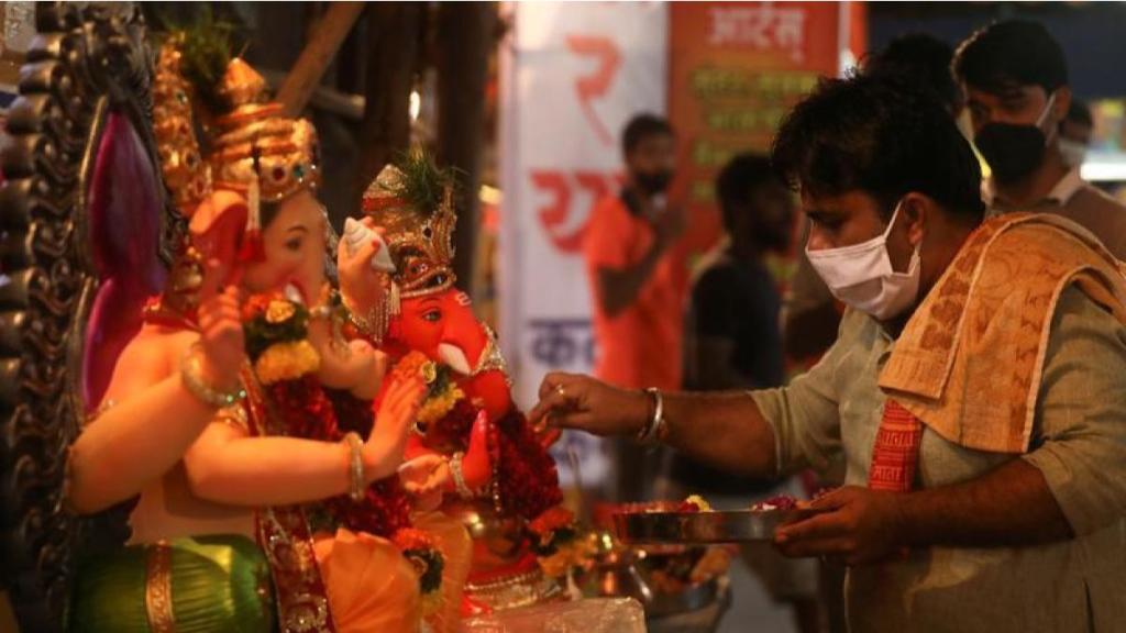 local retailers, ganesh chaturthi, festive month, festival local retailers, ganesh chaturthi, festive month, festival