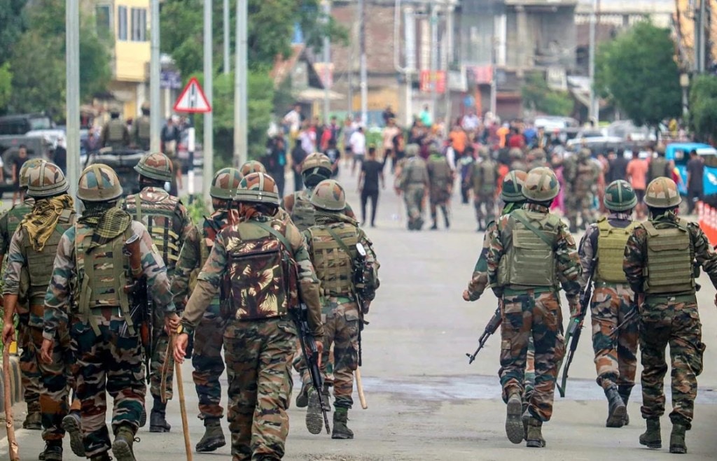 Two killed, including special force jawan, in Manipur's Kangpokpi, tribal unrest continues Two killed, including special force jawan, in Manipur's Kangpokpi, tribal unrest continues