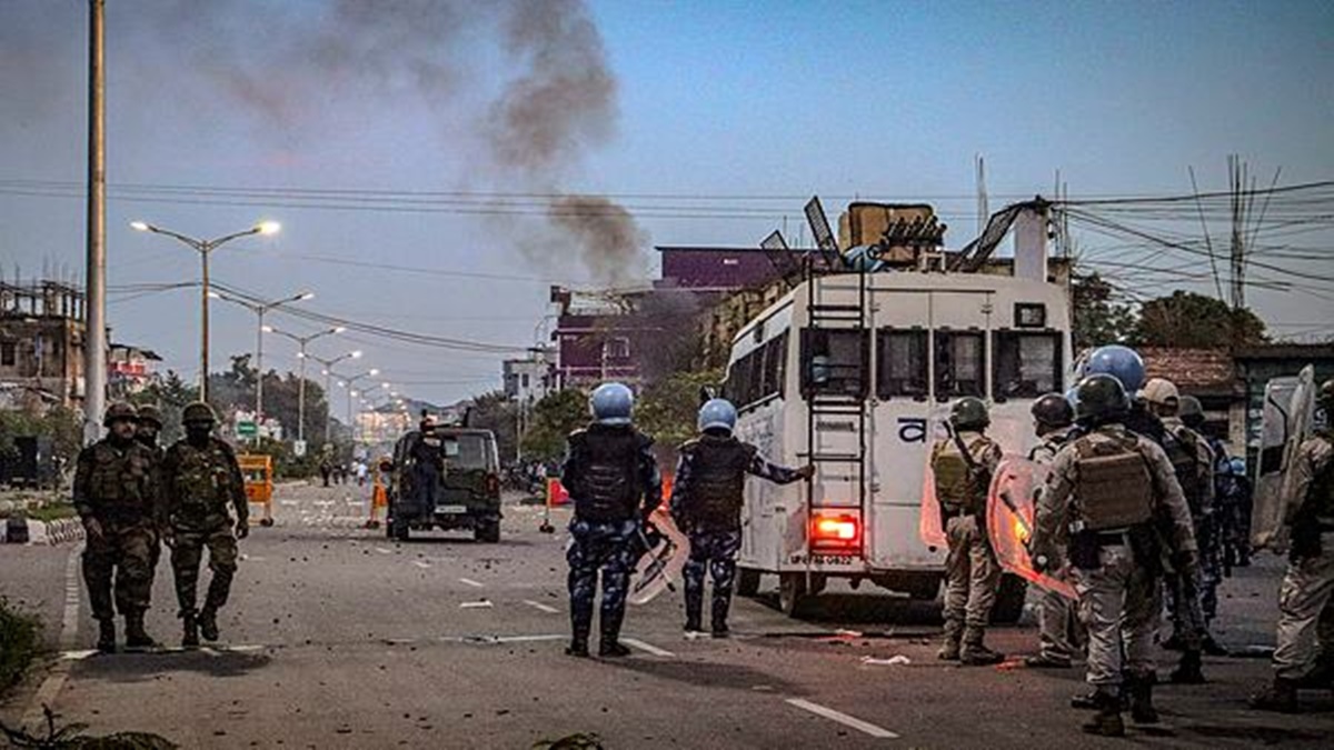 Manipur violence: Disappearance of two teenagers sparks tension in Imphal Manipur violence: Disappearance of two teenagers sparks tension in Imphal