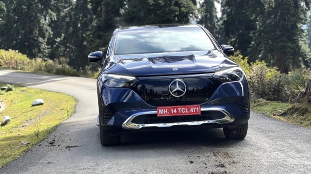Mercedes EQE front
