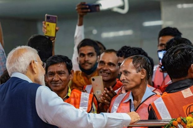 Delhi Metro will increase the operational speed of Metro trains on the Airport Express Line to 120 kilometres per hour. (Image: PTI)