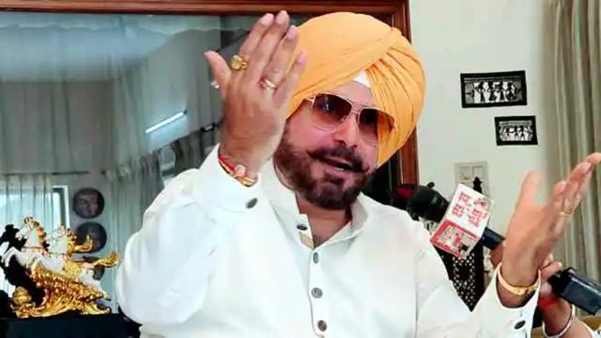 Navjot Sidhu visits Punjab civil aviation office, demands details of CM Mann's air travel expenses