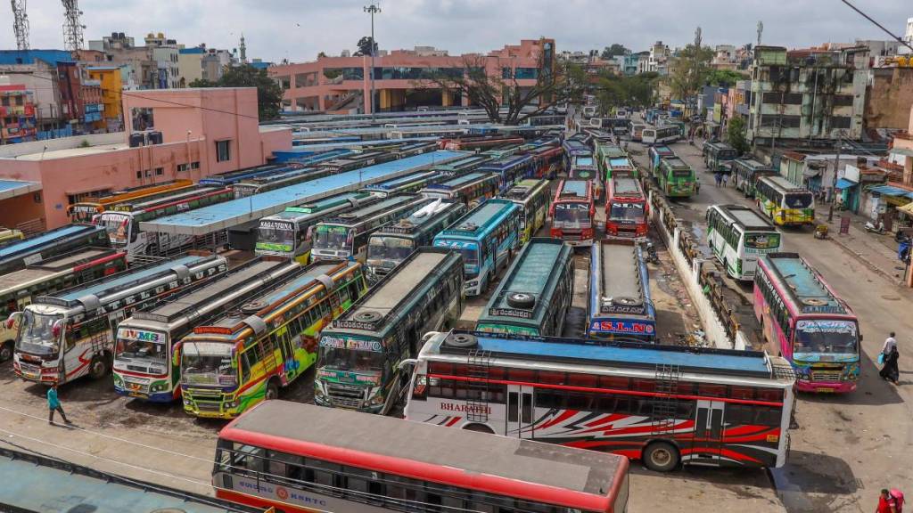 Karnataka Bandh, Karnataka Bandh Live Updates, Karnataka Bandh Today, Cauvery Water Dispute, karnataka news, Cauvery Water, karnataka news updates, bandh in karnataka, Section 144, Karnataka bandh in bengaluru