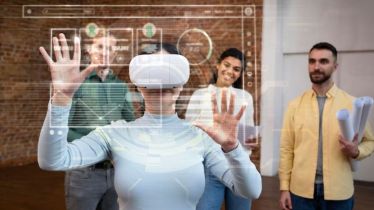 AR can eradicate the potential for errors stemming from the interpretation of external screens
