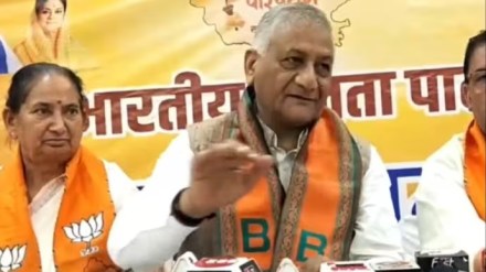 'PoK will merge with India on its own': Ex-Army chief VK Singh 'PoK will merge with India on its own': Ex-Army chief VK Singh
