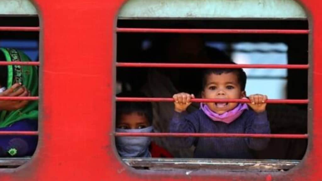 Indian Railways, Railways, Railway earnings, Indian railways earnings, Railways news, Railways financial express, financial express news, RTI, Railways RTI, Indian Railways earned over Rs 2,800 crore in 7 years from child travellers