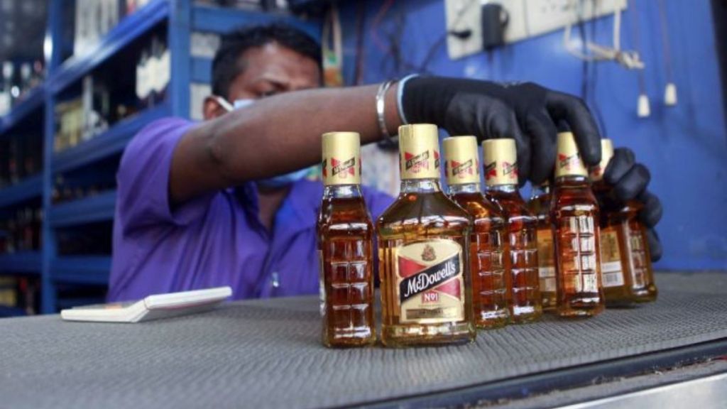 Two killed after consuming spurious liquor in Bihar's Darbhanga Two killed after consuming spurious liquor in Bihar's Darbhanga
