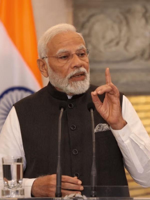 cropped-modiji-for-webstories.png