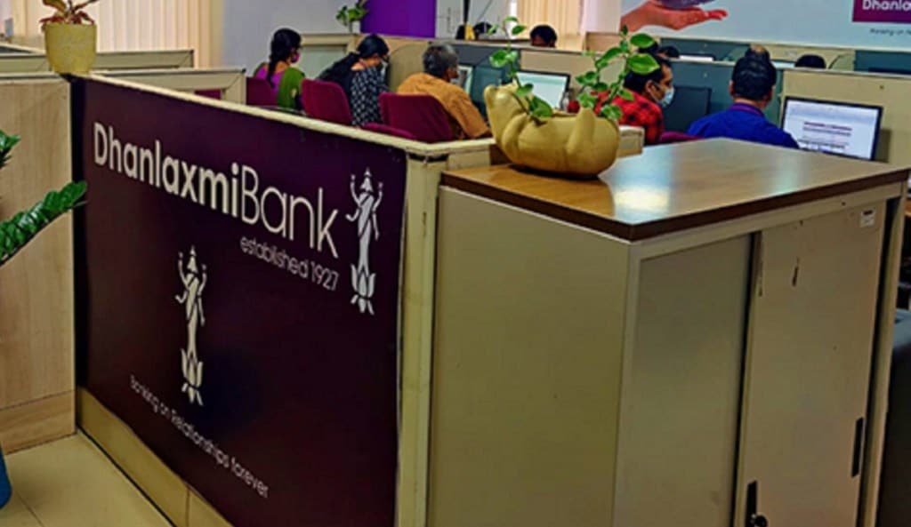 Dhanlaxmi Bank, resignation, independent director, Sridhar Kalyanasundaram, factionalism, board members, banking sector