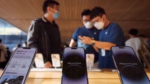 iPhone 15 China’s largest wireless carrier says reports of skipping sale of Apple’s next iPhone not true