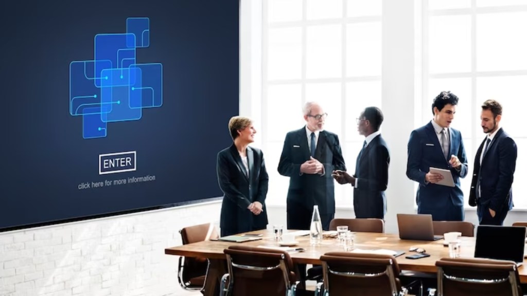 Why are techno-managerial MBA programmes more relevant than traditional MBA to leverage Industry 4.0?