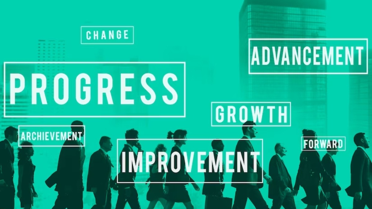 University should have a pool of experienced mentors and industry experts who provide guidance and support to aspiring entrepreneurs.