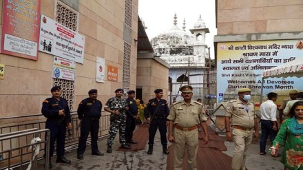 Varanasi court directs ASI to hand over items recovered during mosque survey