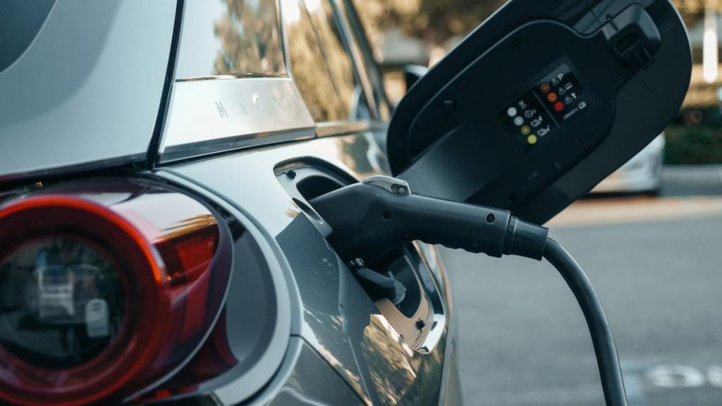 electric vehicle