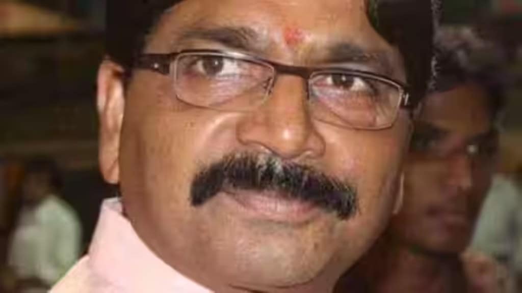 Shiv Sena (UBT) leader Ravindra Waikar booked for construction of luxury hotel on 'plot reserved for public garden' Shiv Sena (UBT) leader Ravindra Waikar booked for construction of luxury hotel on 'plot reserved for public garden'