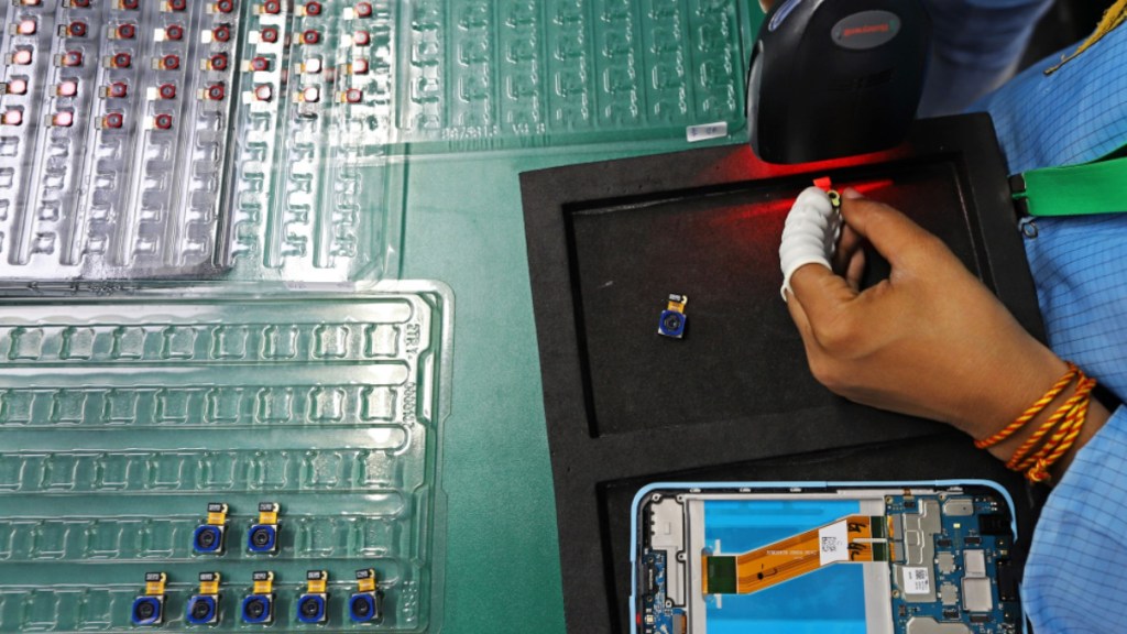 Xiaomi Supplier to open factory near Delhi as Chinese firms are prodded to 'Make in India'