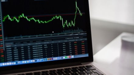 investing news