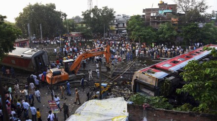 Bihar Train Accident Updates: bihar train, bihar train accident, bihar train accident today, bihar train news, bihar train derailment, bihar train accident 2023, bihar train hadsa, bihar train hadsa today, bihar train accident today news, north east express, Bihar Train Accident, Buxar Train Accident, Train Accident, Train Accident News, Train derail, Indian Railways, Helpline numbers, Track restoration, bihar train derailment, bihar train accident 2023, North East Express Bihar Train Accident Updates: bihar train, bihar train accident, bihar train accident today, bihar train news, bihar train derailment, bihar train accident 2023, bihar train hadsa, bihar train hadsa today, bihar train accident today news, north east express, Bihar Train Accident, Buxar Train Accident, Train Accident, Train Accident News, Train derail, Indian Railways, Helpline numbers, Track restoration, bihar train derailment, bihar train accident 2023, North East Express
