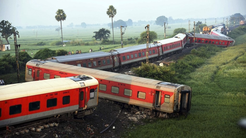 Bihar Train Accident, Bihar Train Accident news, Bihar Train Accident latest news, Bihar Train Accident CRS Inquiry, Bihar Train Accident crs inquiry, Bihar Train Accident crs probe, Bihar Train Accident fault,