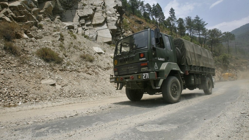 road construction plan, road construction plan in arunachal, road construction plan in arunachal pradesh, infrastructure projects in arunachal pradesh, length of fronntier highway, frontier highway,